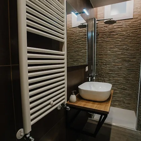Marcone Luxury Rooms - Il Giardino Di Pietra Trani Exterior photo