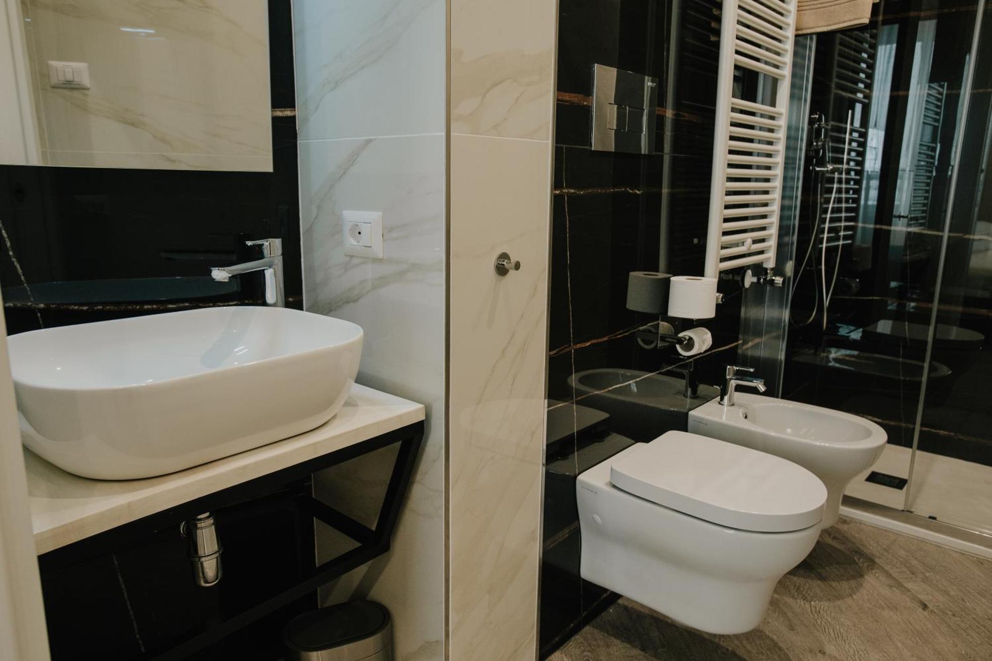 Marcone Luxury - Il Giardino Di Pietra