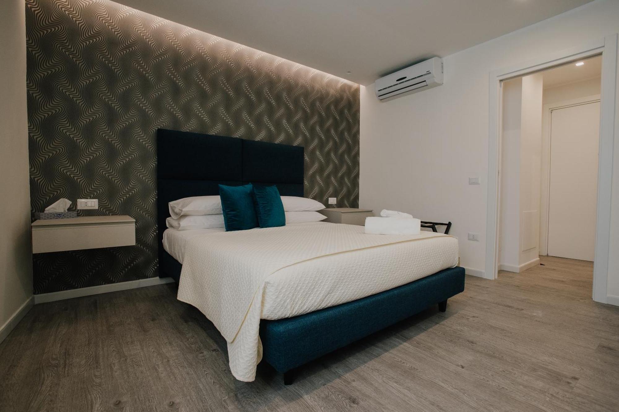 Marcone Luxury - Il Giardino Di Pietra Couette-café